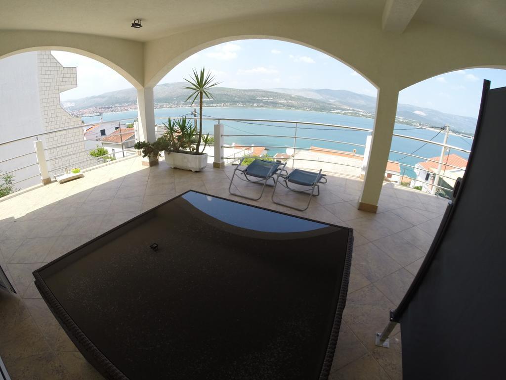 Palace View Trogir Luaran gambar